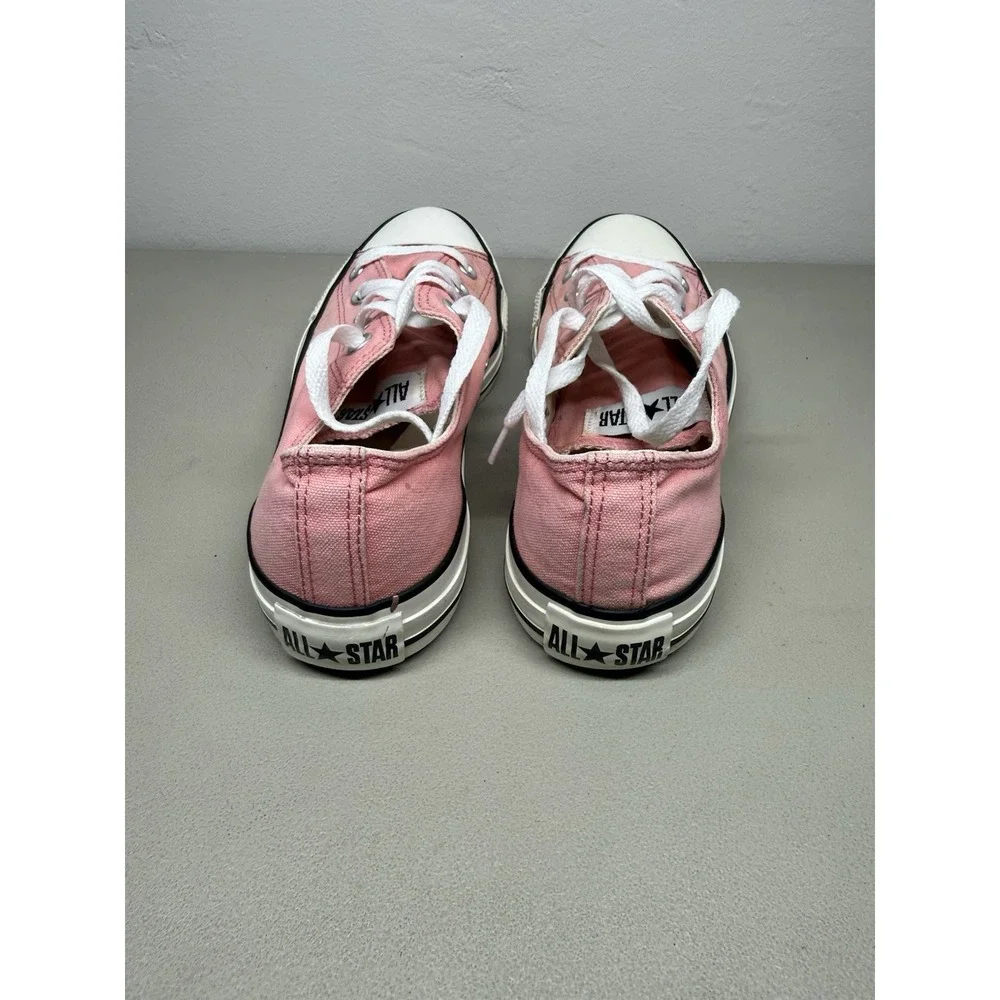 Converse Chuck Taylor All Star Women's Low Top Size 8 Light Pink 121993 F